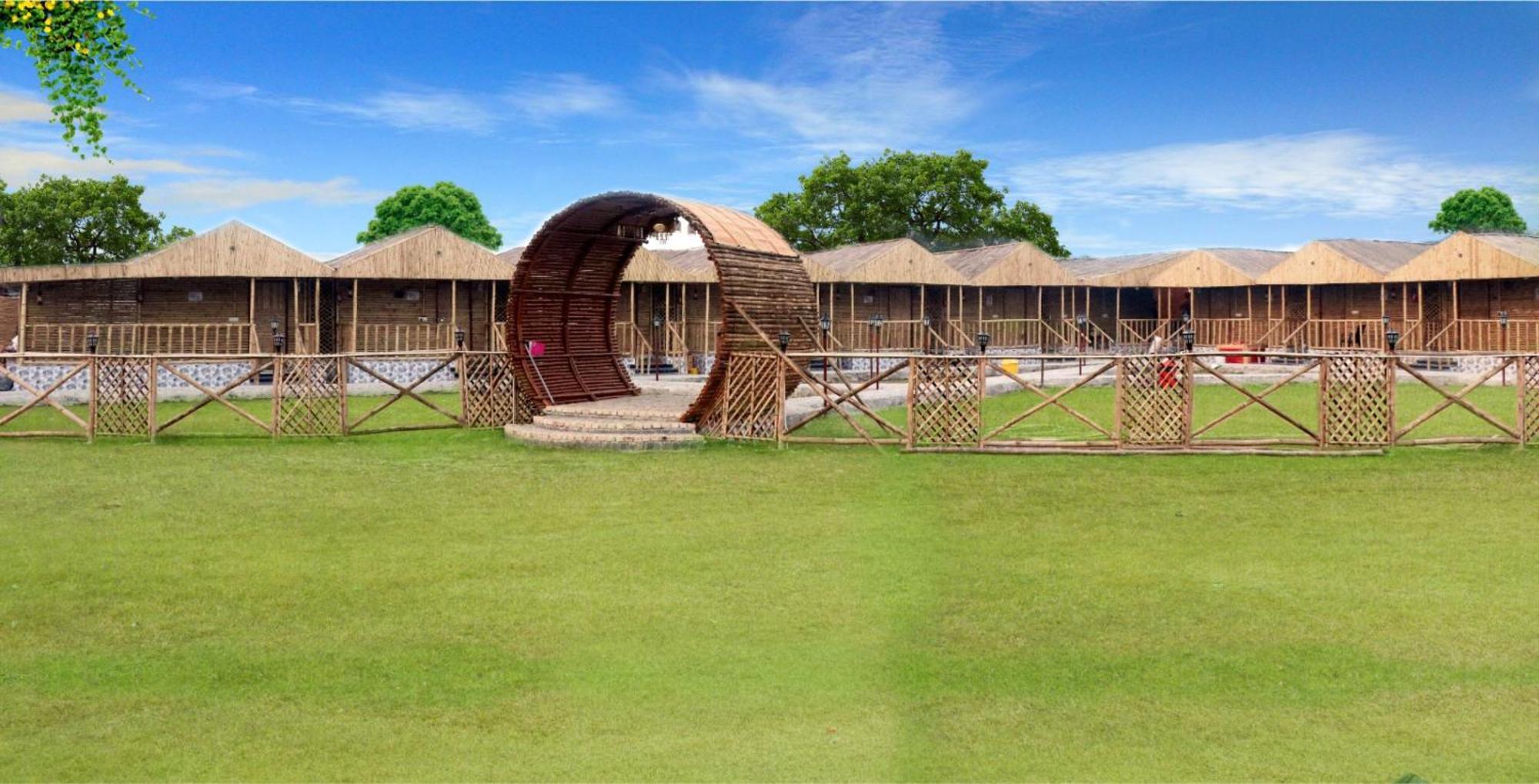 Gopika Resort Vrindavan Ngoại thất bức ảnh